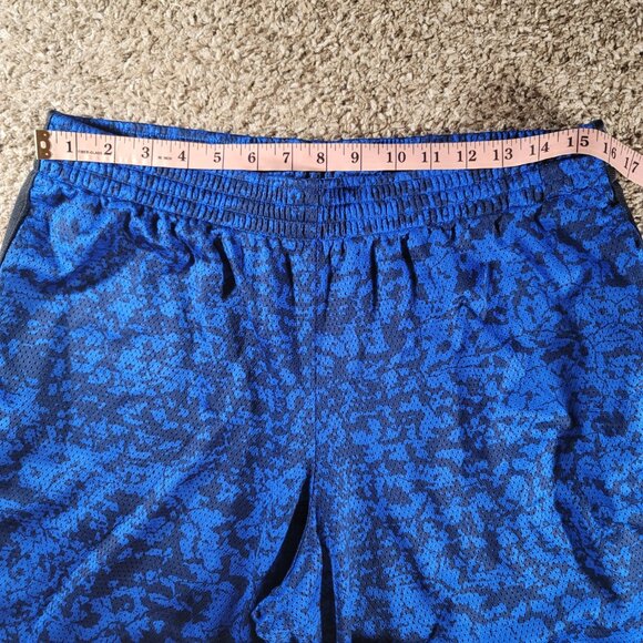 C9 by Champion Men's Blue Digital Camo Athletic Shorts | Size M | 100% Polyester - Picture 3 of 8